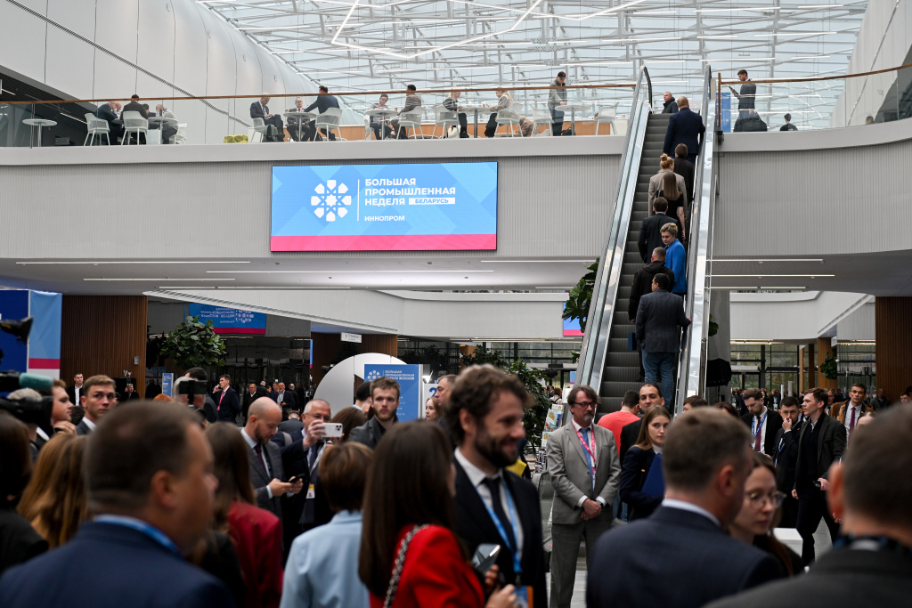 lncjngml9d86onungbnmj2yb12r1vzh2.jpg lncjngml9d86onungbnmj2yb12r1vzh2.jpg