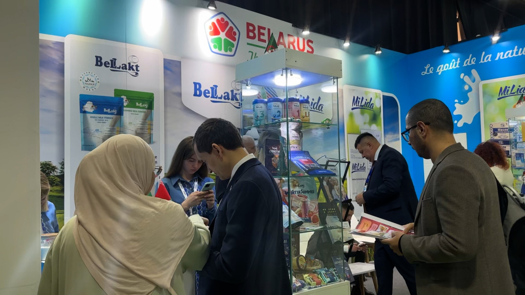 kw19r7goa5a7cgw21emgeb2khcpc4qsr.jpg kw19r7goa5a7cgw21emgeb2khcpc4qsr.jpg