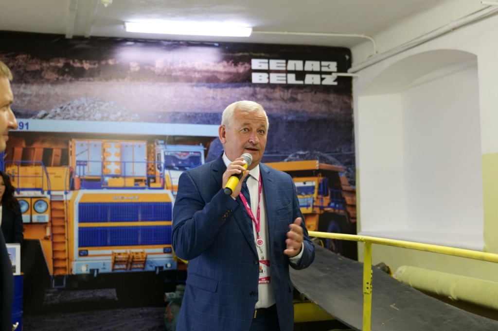 открытие аудитории БЕЛАЗ.jpg