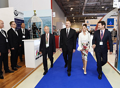 Ильхам Алиев посетил белорусскую экспозицию в рамках выставки Caspian Oil & Gas