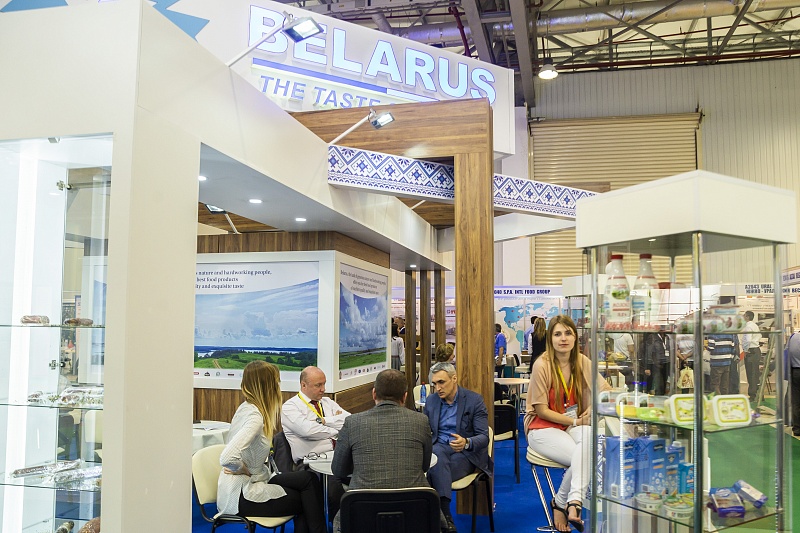 Президент Азербайджана посетил белорусскую экспозицию в рамках выставки Worldfood Azerbaijan 