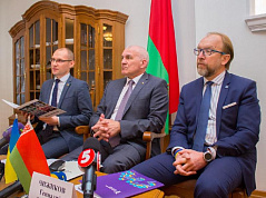 Пресс-конференция, посвященная выставке "Made in Belarus" в Киеве